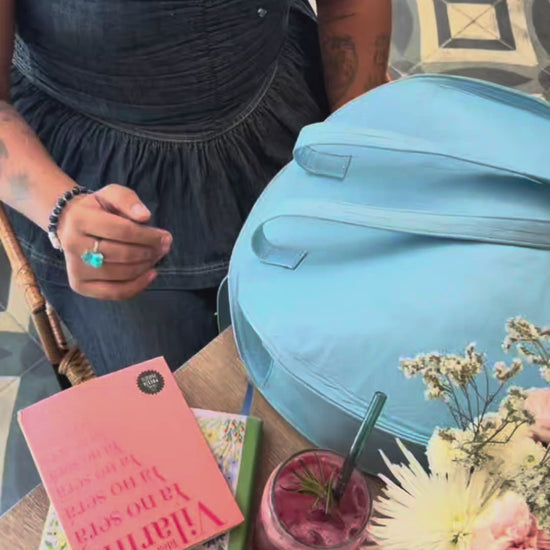 Latina Bag XL azul claro en video